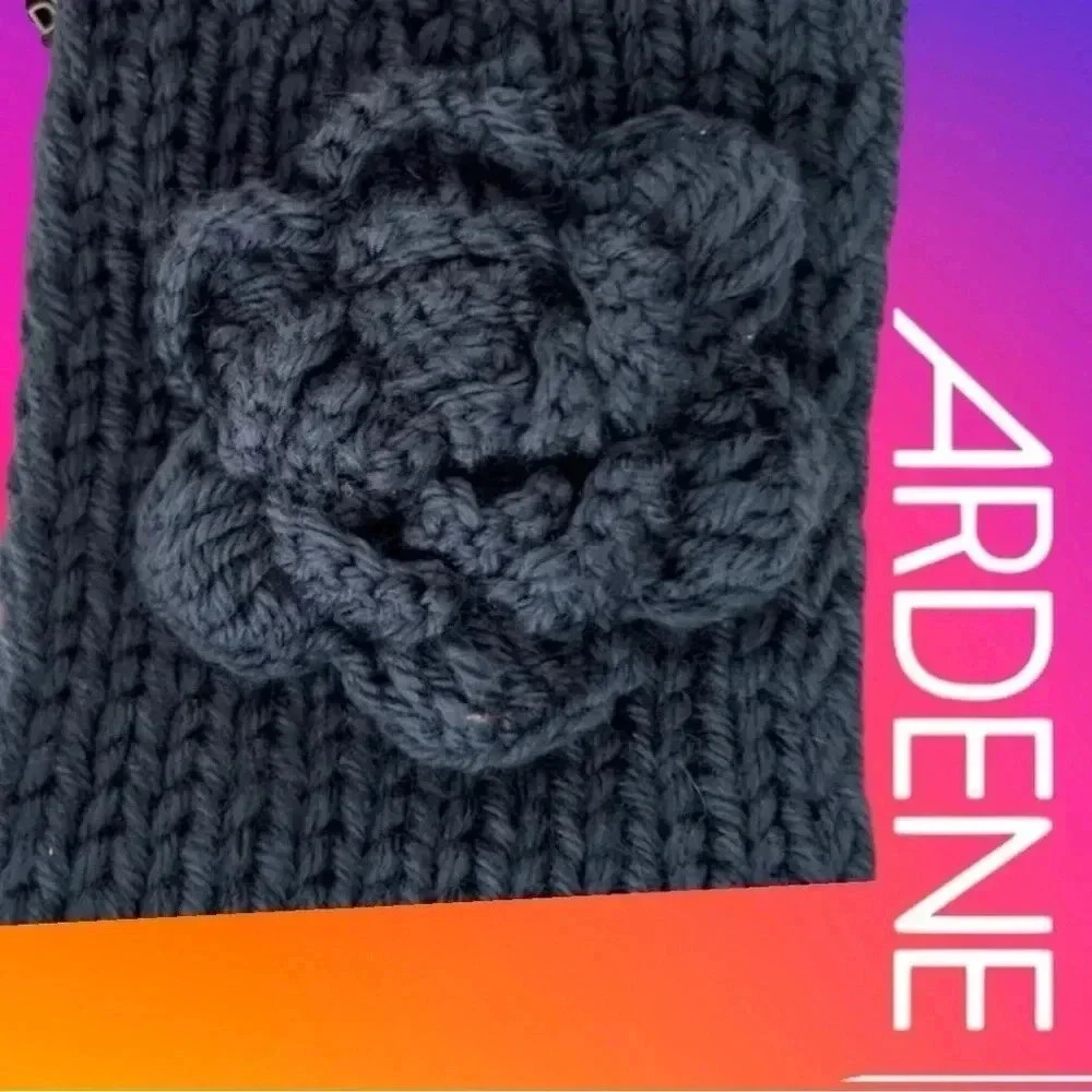 🆕ARDENE Navy Head and Ear warmer with bottom  and flower detail - Picture 4 of 7